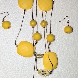 Elegant Yellow Beaded Necklace With Matching Earrings